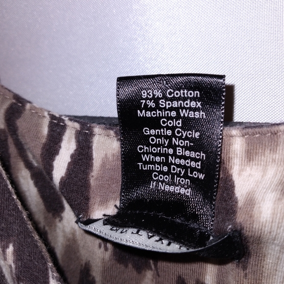 2A. Ann Taylor [Est. 1954] Leopard Print Dress - Picture 3 of 14